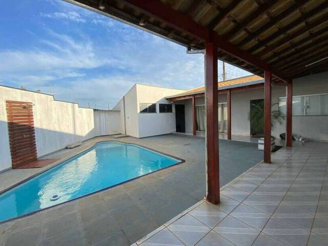 #69 - Casa para Venda em Bauru - SP