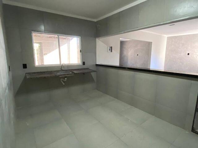 #73 - Casa para Venda em Bauru - SP