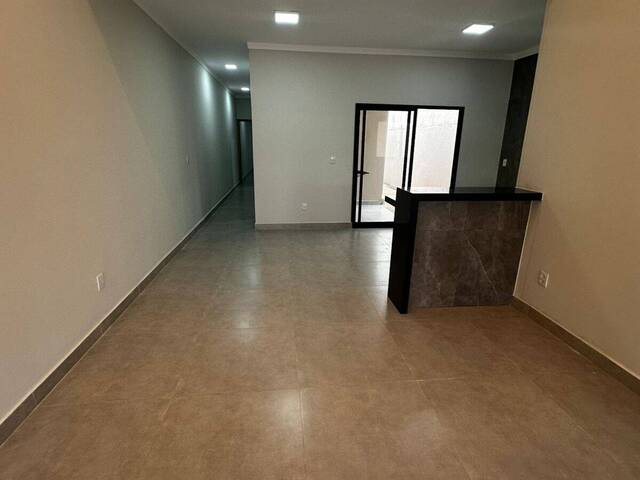 #89 - Casa para Venda em Bauru - SP
