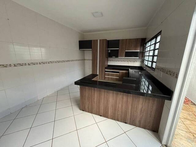 #102 - Casa para Venda em Bauru - SP